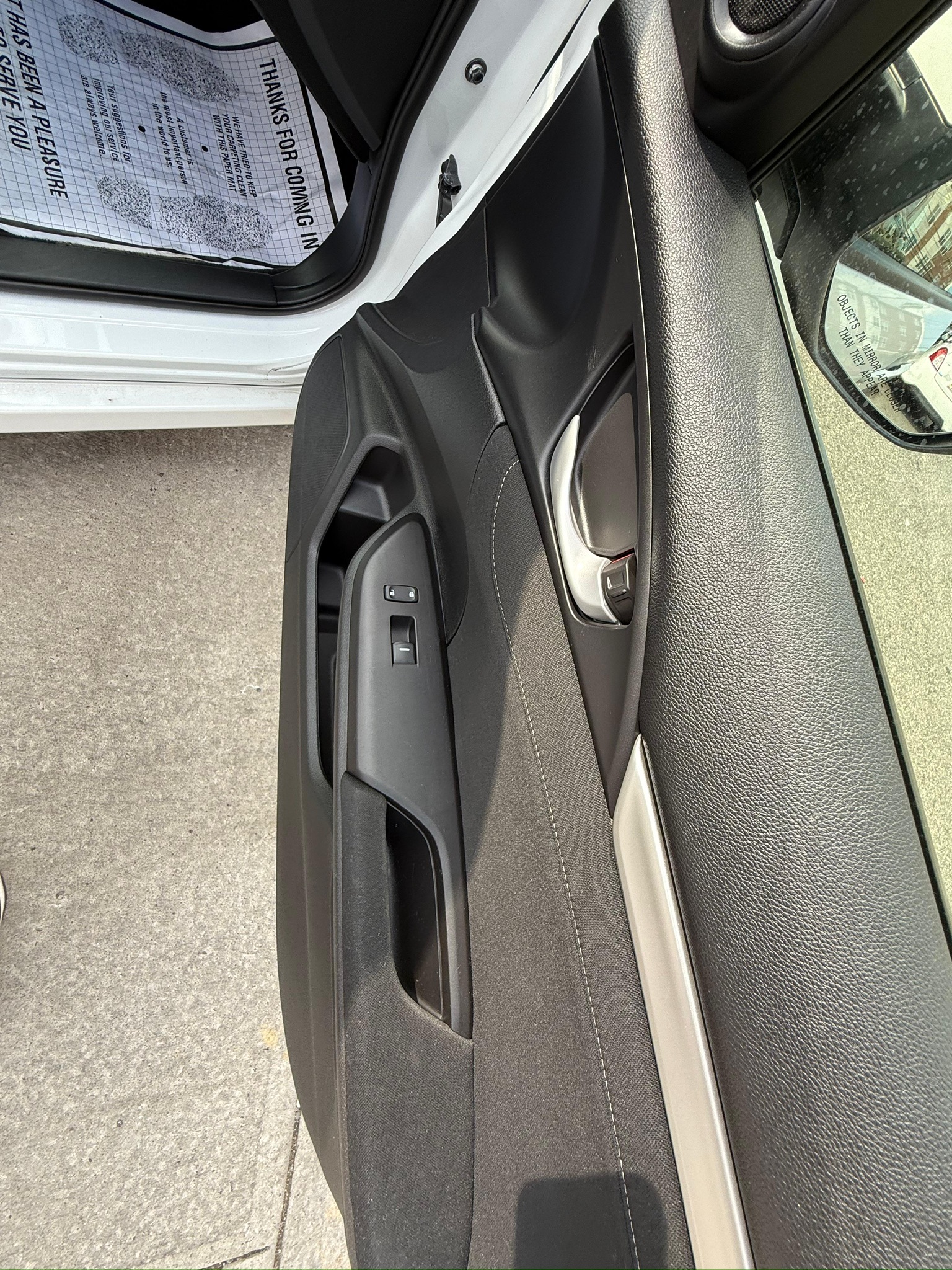 fb708a79-b900-4ef7-9c7c-04d5d29571cd