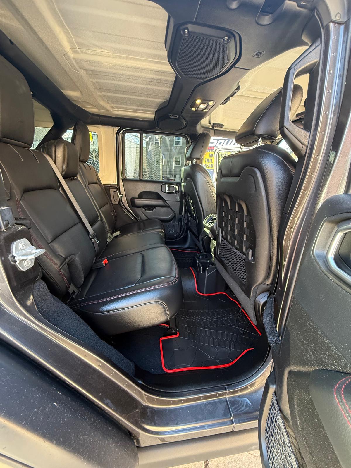 82eb782b-2b28-4c68-966c-9a9a631f8f8c