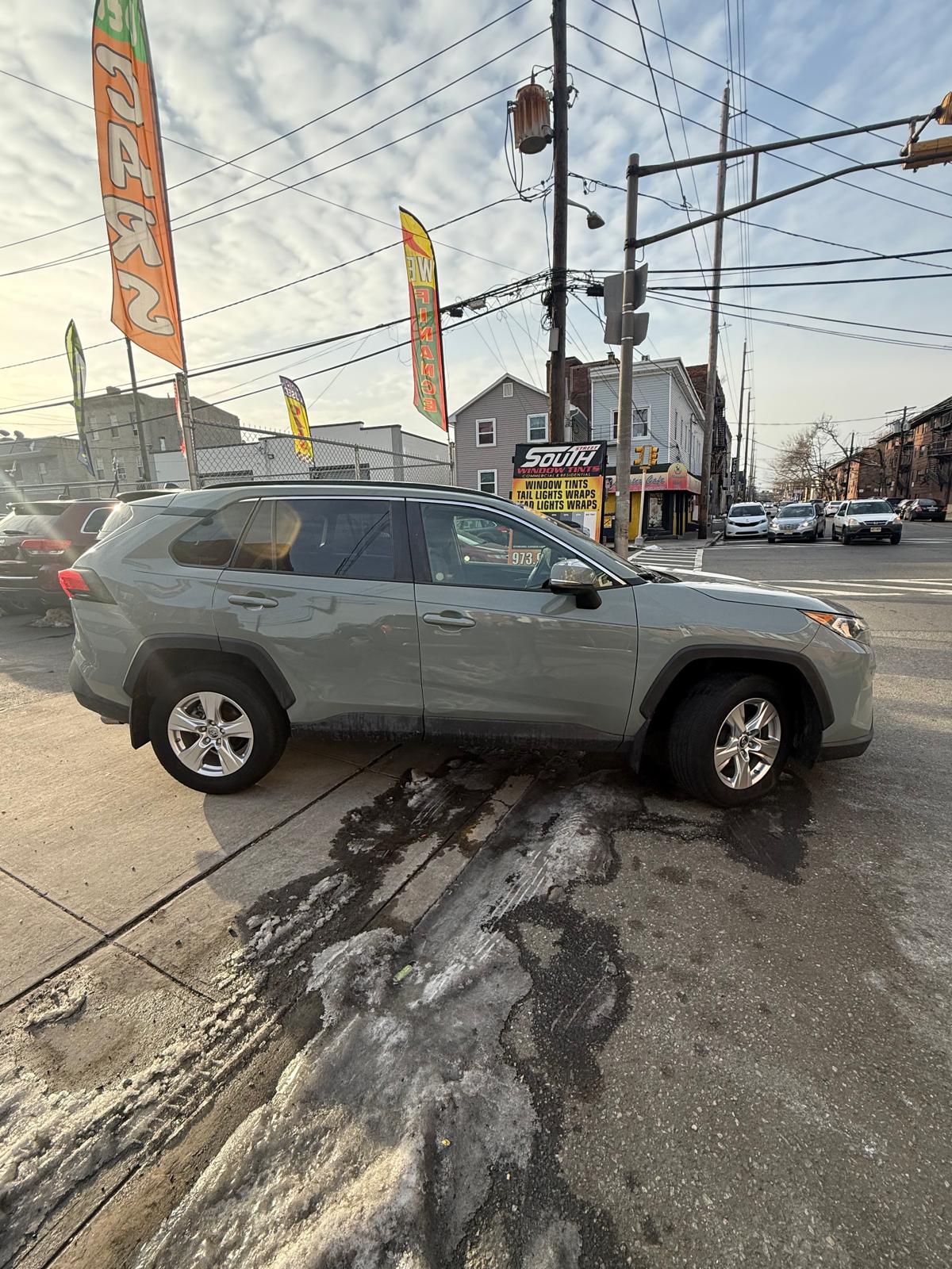 3ee26e39-6a31-48c1-a194-96a1195ef067