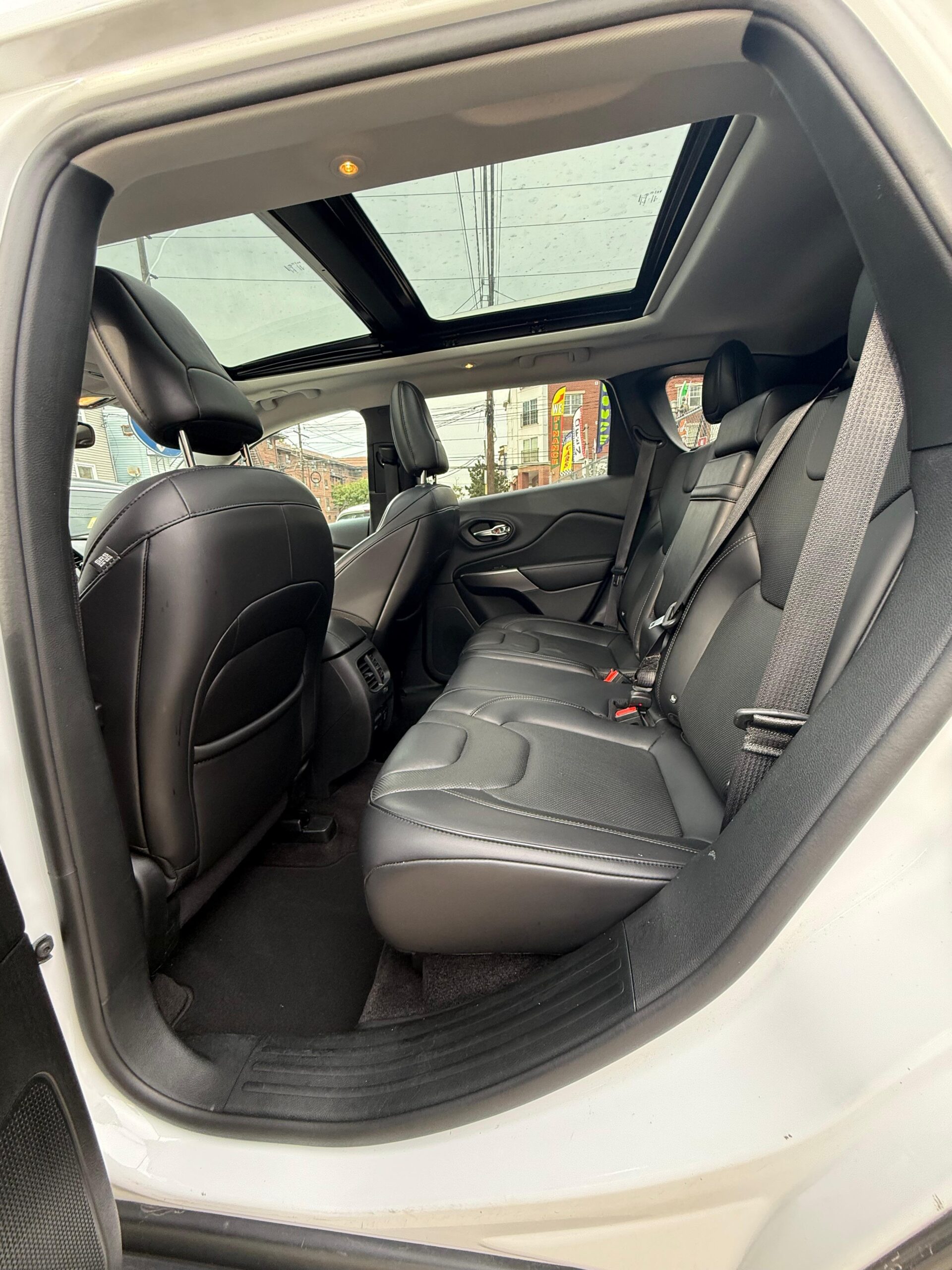 9356a9ed-9eb3-4595-8b28-70c49feae11f