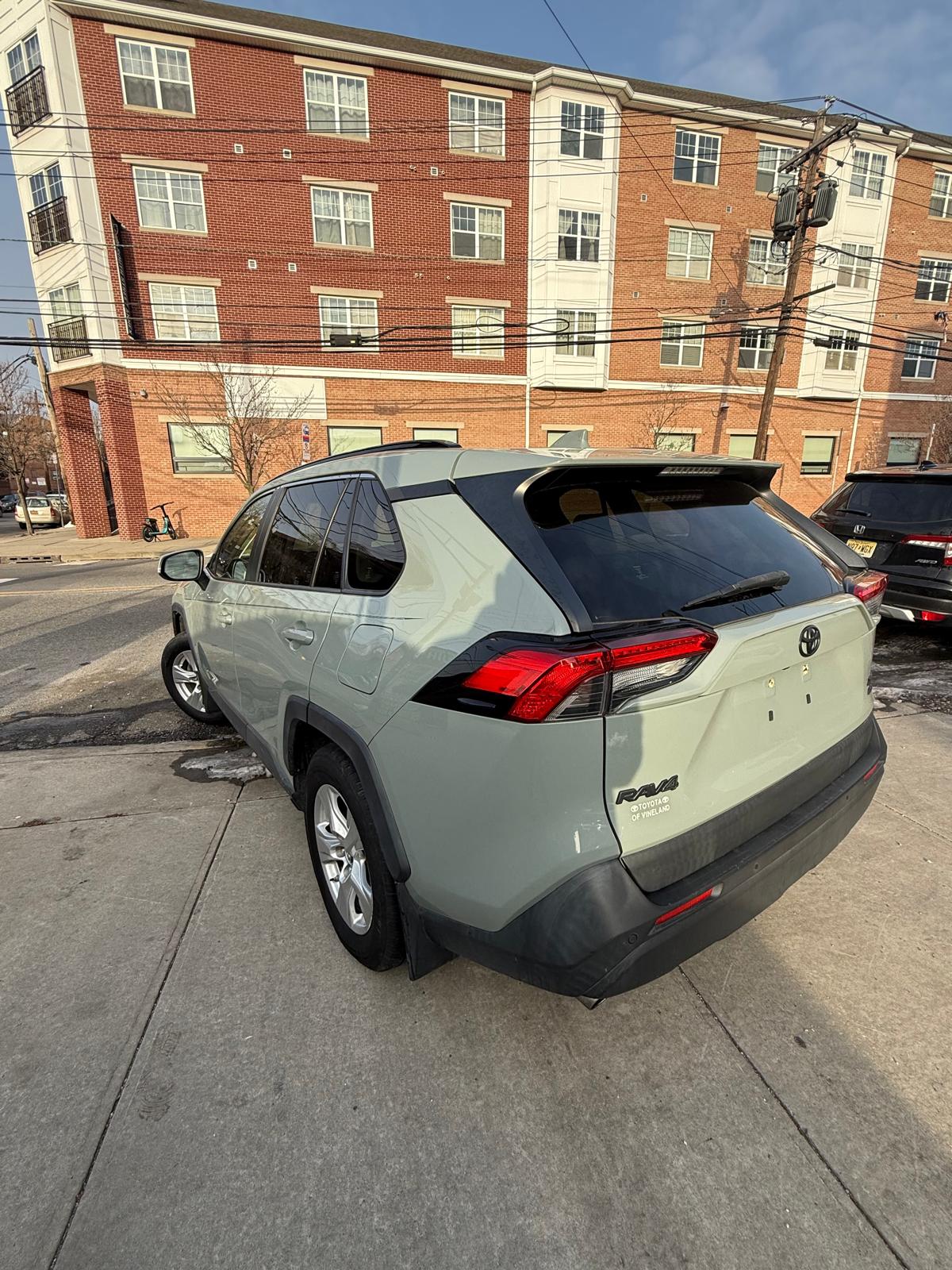 a2bad940-d974-48a1-b2e7-6691c232e31c