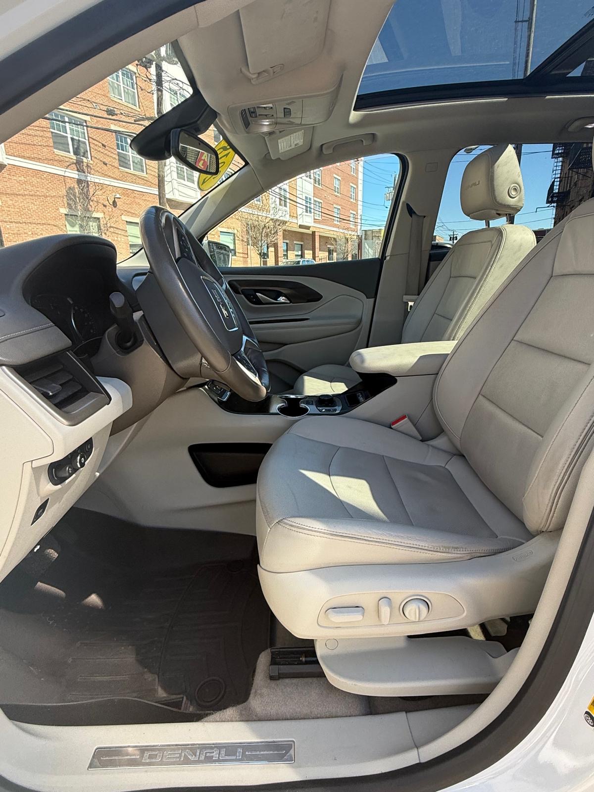 3DDCD266-D19F-4BF0-BD8A-4C4903B99637