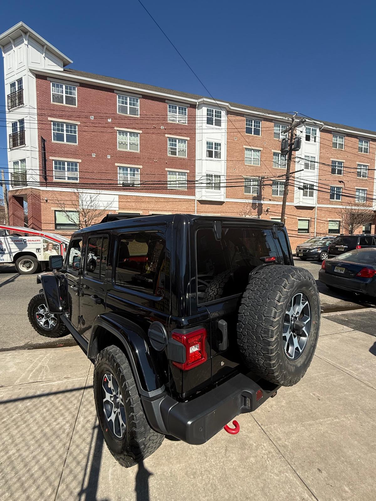 83deecd8-5b5b-4c1e-9952-68dd7f103e20