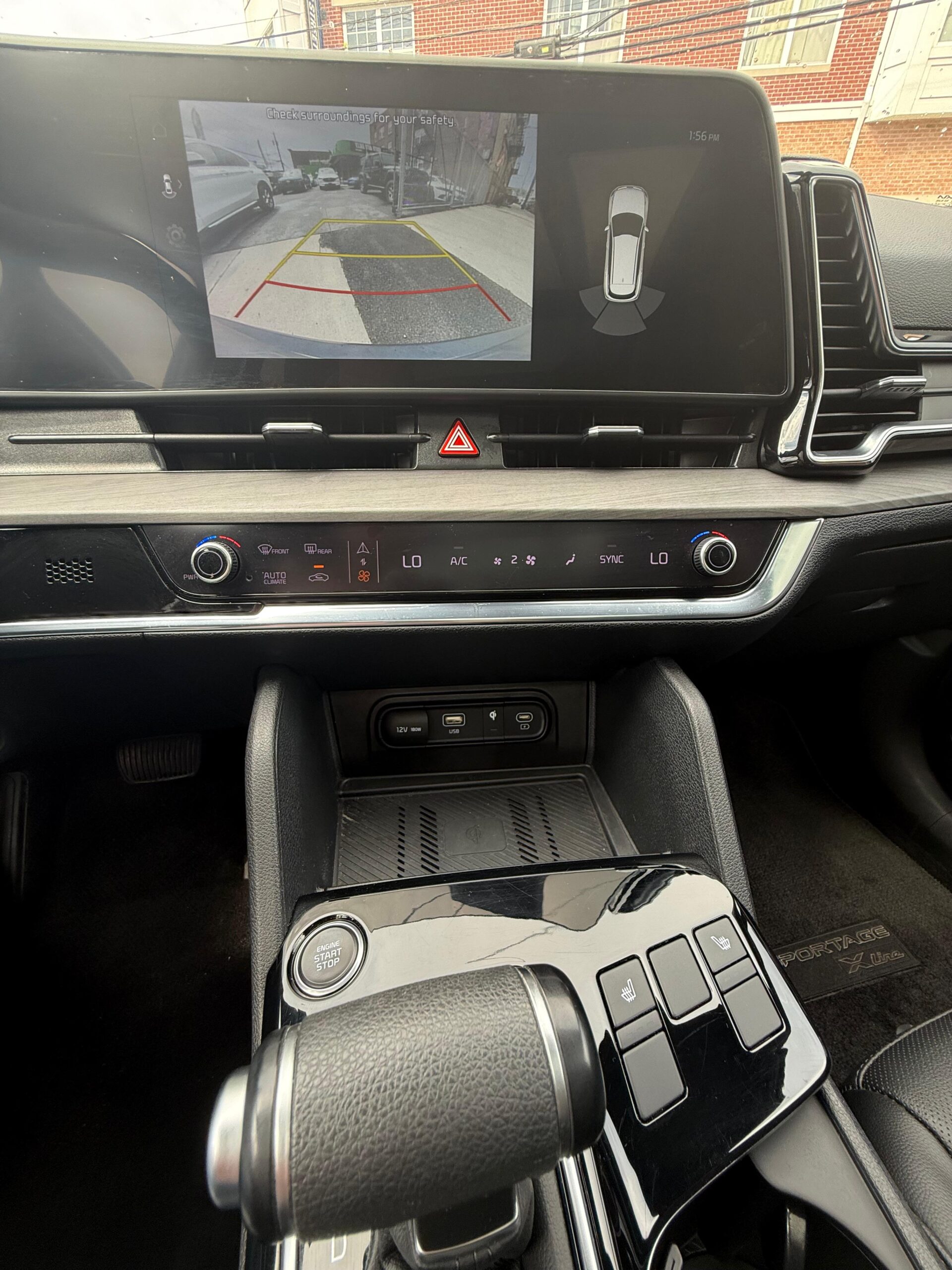 a64bfce6-94a0-43e7-8416-5427fa5ec0ce