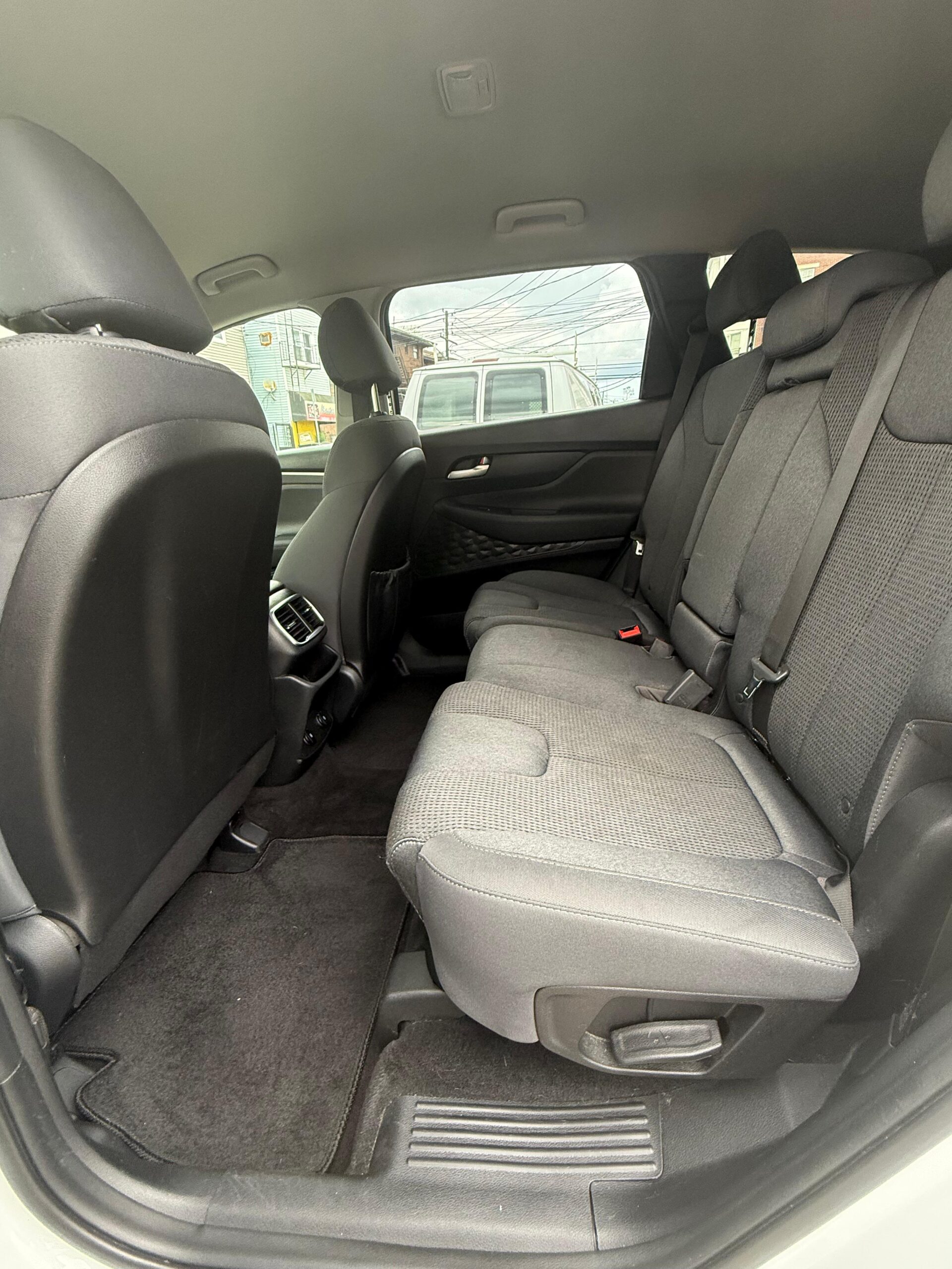 ef910a72-b58f-4c12-b480-03ee92652d2f